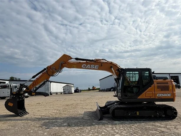 2026 CX140E Large Crawler Excavator - Image 4